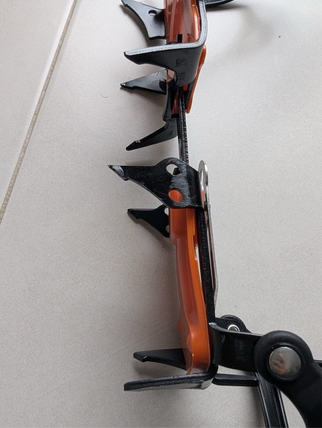 2 pares de crampones