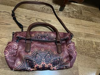 Bolso mandalas. Desigual 
