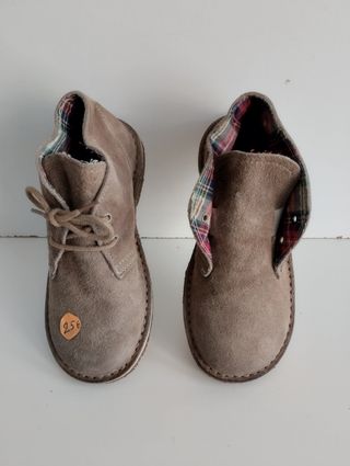 ZAPATOS DE NIÑO