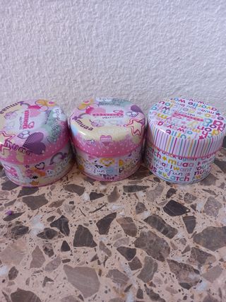 Cajas de lata