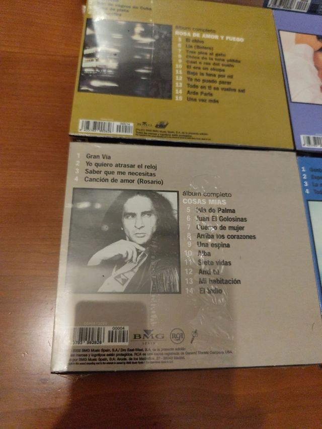 LOTE CD'S PRECINTADOS A 3€ UNIDAD.