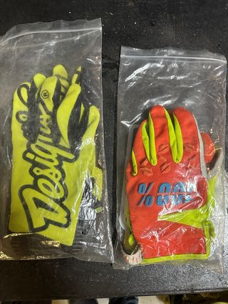 Guantes moto troy lee y 100