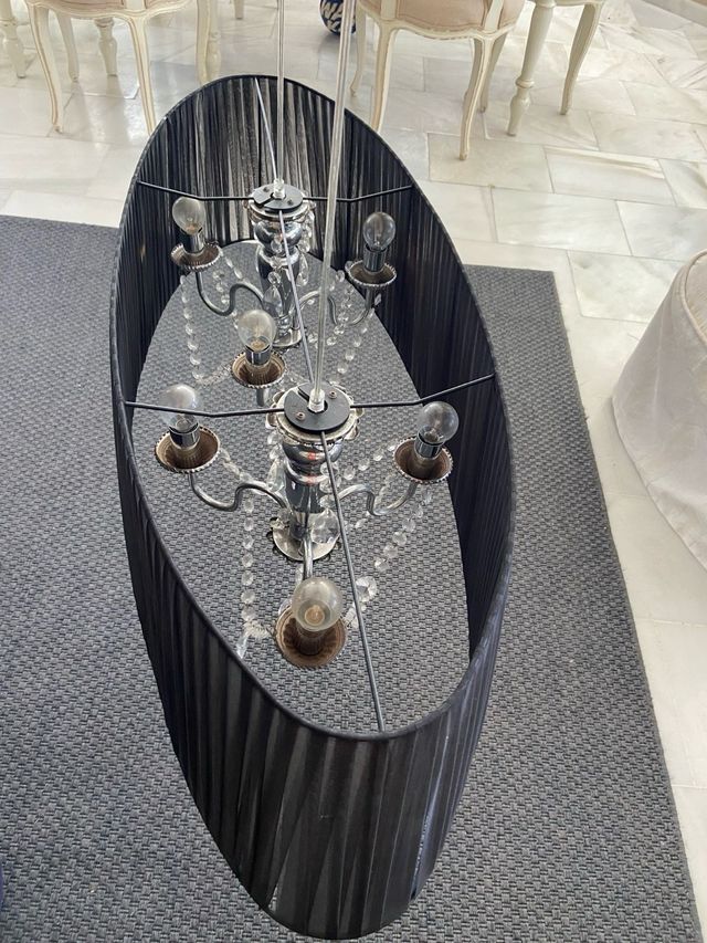 Lampara negra salon comedor