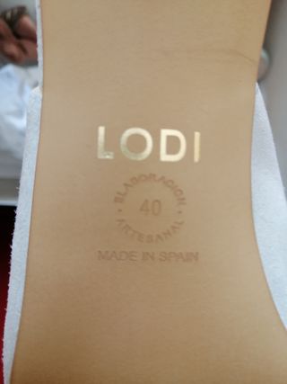 Zapatos tacón LODI nuevos