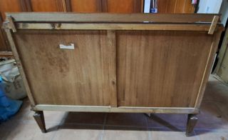 Cómoda madera antigua