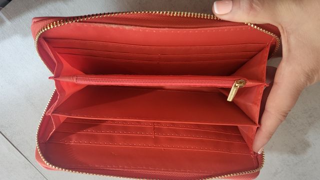 Cartera de mujer coral