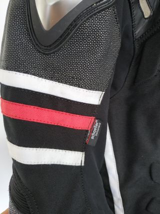 Mono traje moto alta gama NUEVO talla 56 y 58.