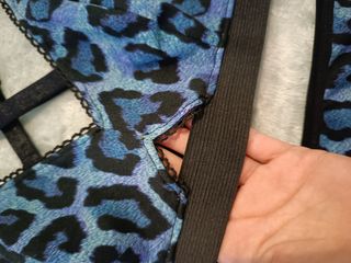 Set lencería talla S animal print azul