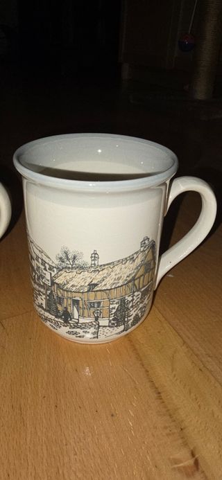 Set di tazze in stile inglese