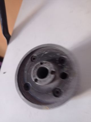 Piña para volante Mitsubishi montero 