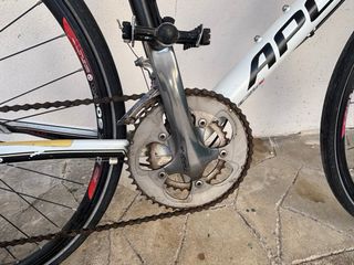 Bicicleta de carretera Apollo