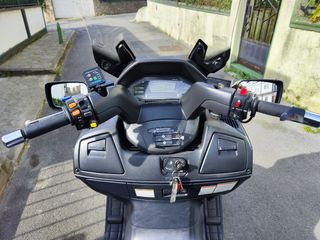 Suzuki Burgman 650 Executive