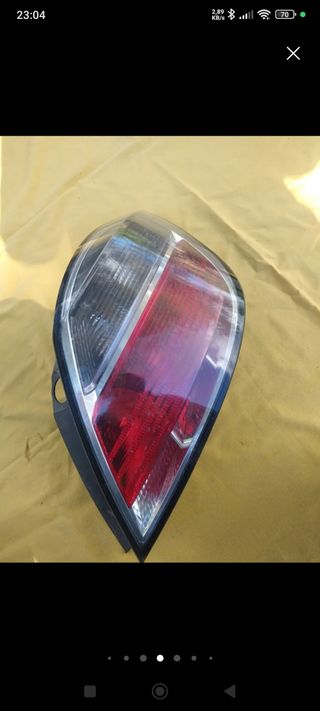 Pilotos traseros Opel