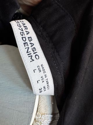 Vestido con pantalón negro Zara