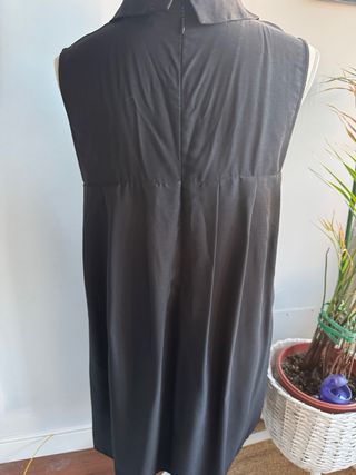 Vestido con pantalón negro Zara