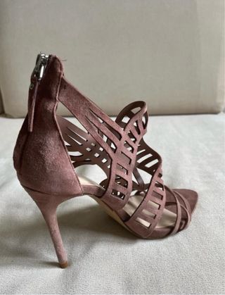 Tacones de zara
