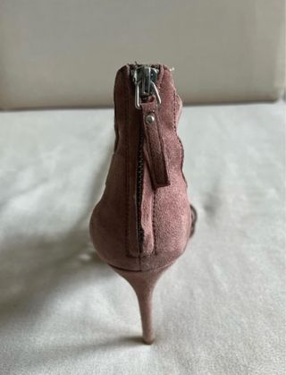 Tacones de zara