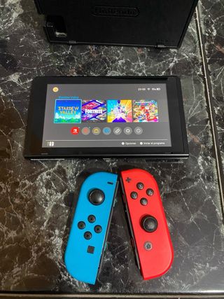 Nintendo Switch 