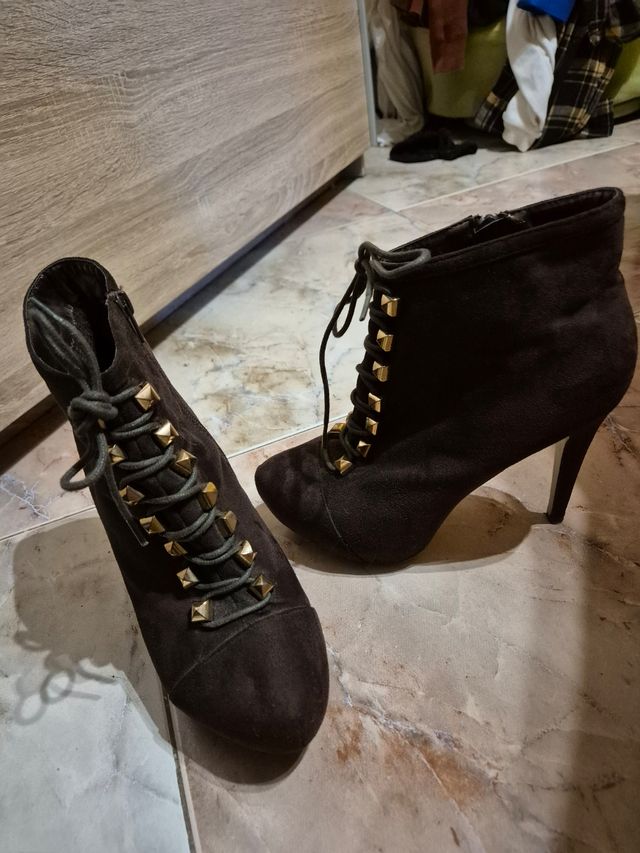 Botines tacón fino talla 39