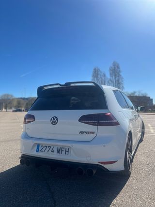 Volkswagen Golf 2016