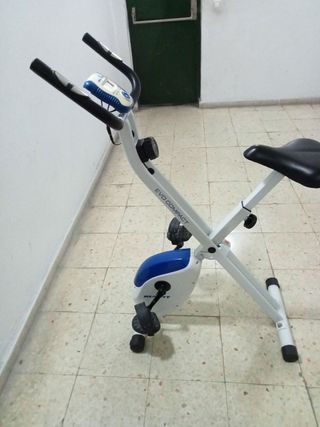 BICICLETA ESTÁTICA 