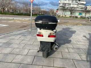 Suzuki Burgman 650 Executive