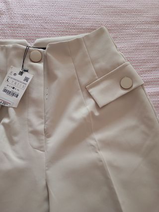 Pantalón blanco Zara 