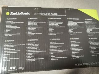 Radio reloj despertador, con proyección techo