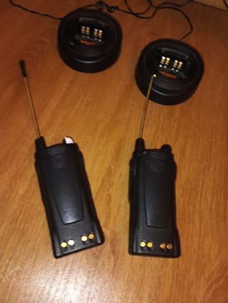 talkie walkie motorola GP320