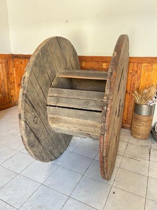 Mesa/bobina de madera