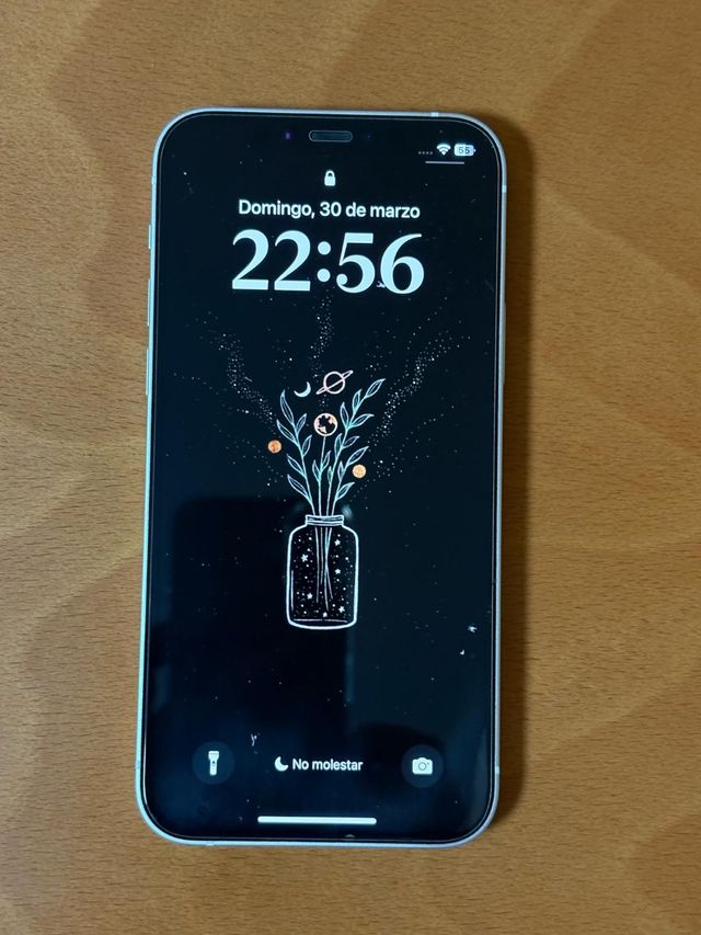 Movil iphone blanco 12 128GB