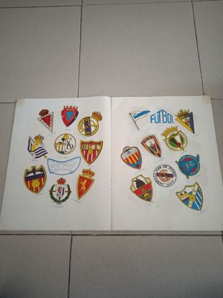 Album de cromos Escudos