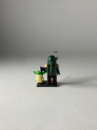Mandalorian and Yoda - Figurine Type Lego 2