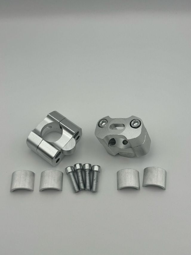 Torretas 28 mm moto plateadas con adaptador