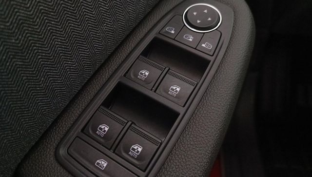 RENAULT Clio RENAULT Clio TCe Techno 67kW