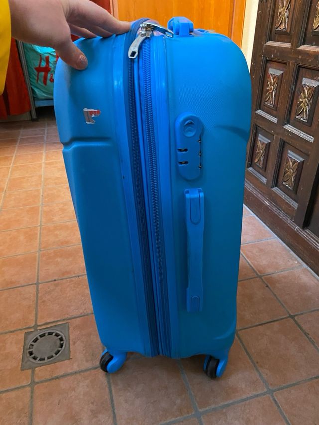 Valigia trolley azzurra Enrico coveri coveri world