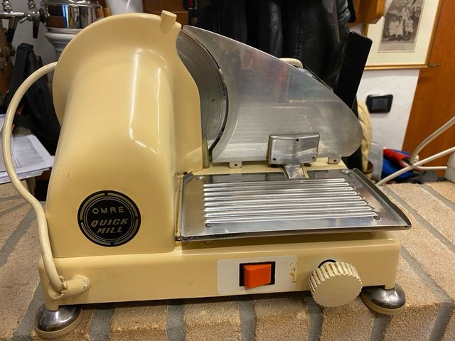Affettatrice vintage Omre quick mill