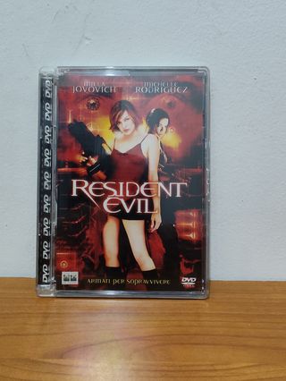 Dvd da collezione.resident evil Armati per soprvv