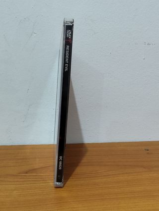 Dvd da collezione.resident evil Armati per soprvv