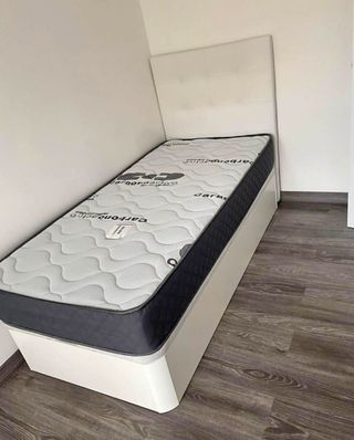 Canapé canapé canapé canapé