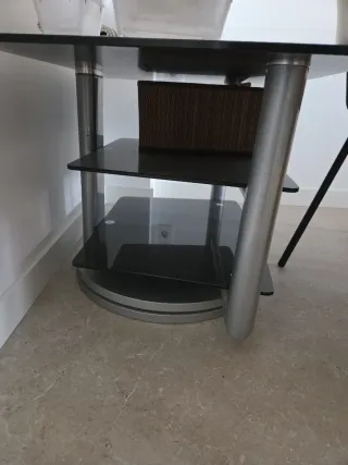 Mesita giratoria TV cristal