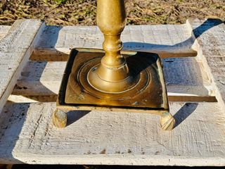 REBAJADO! CANDELABRO DE BRONCE DE ORIGEN VASCO