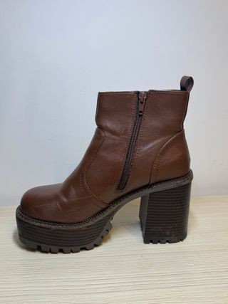 Botines marrones