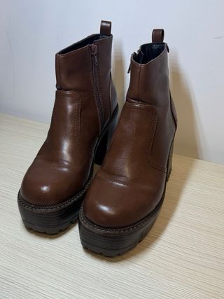 Botines marrones