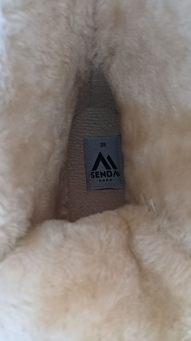 BOTAS MUY CALENTITAS