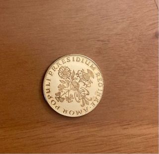 MEDAGLIA IN ORO 18Kt REGINA ELISABETTA II