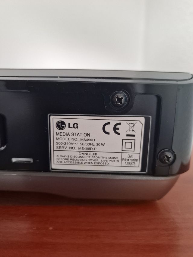 Centro multimedia LG MS450H