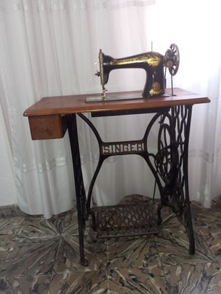 Máquina de coser SINGER de 1922