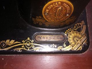 Máquina de coser SINGER de 1922