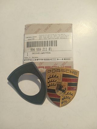 Stemma PORSCHE cofano anteriore,nuovo
